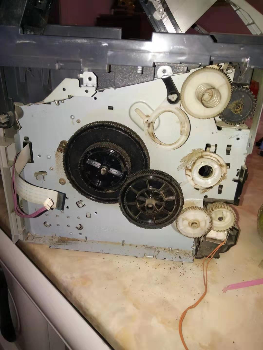 惠普M1005卡紙，紙輪聲大更換齒輪